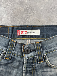 Levi's bootcut Jeans (W28/L32)