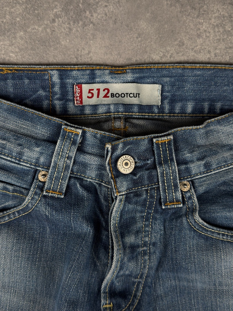 Levi's bootcut Jeans (W27/L32)