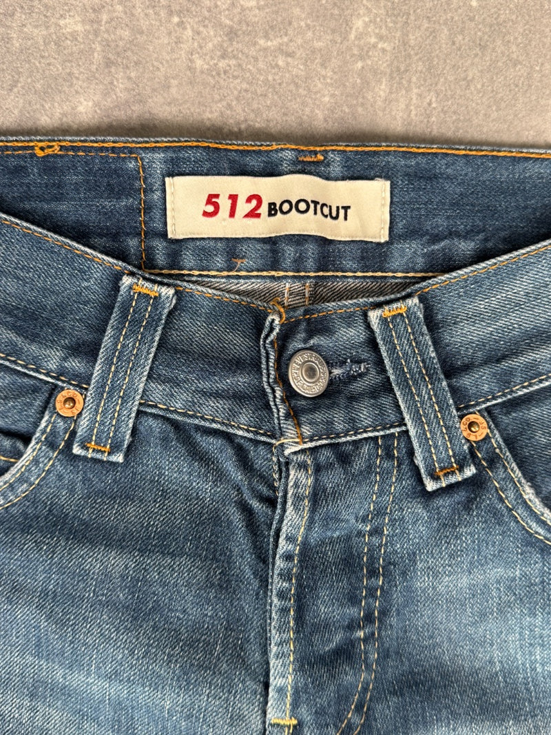 Levi's bootcut Jeans (W27/L28)