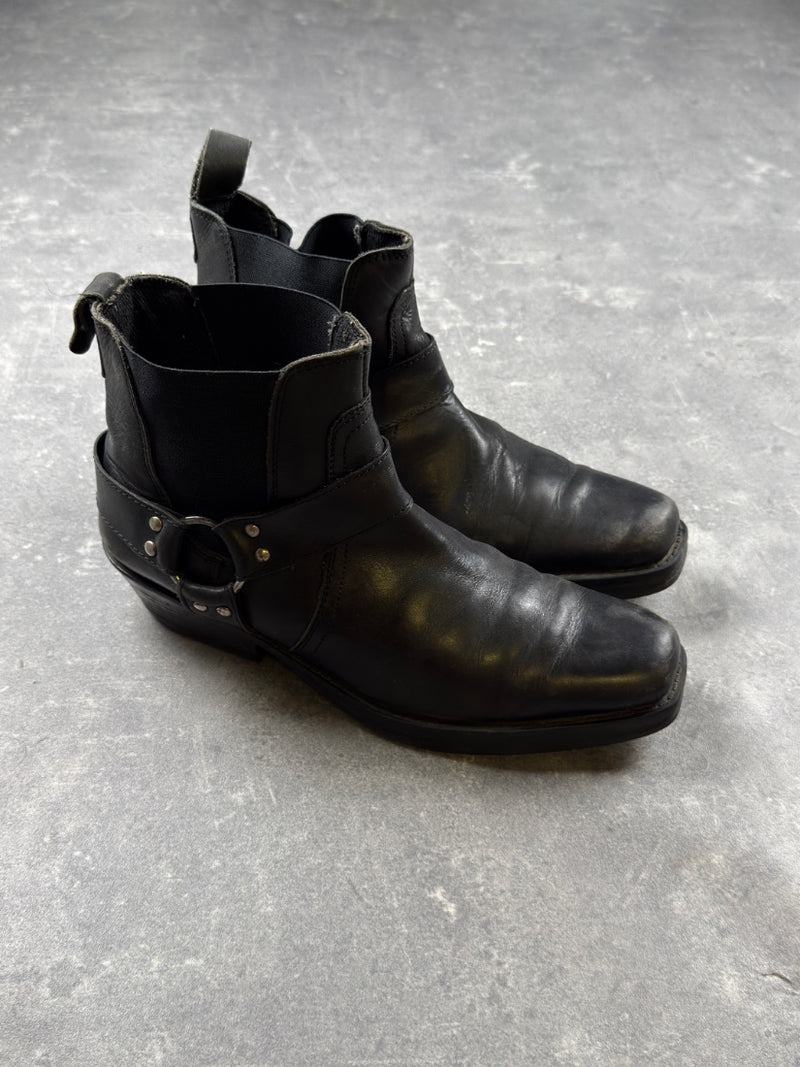 Harness Boot (EU:42 / US8.5)