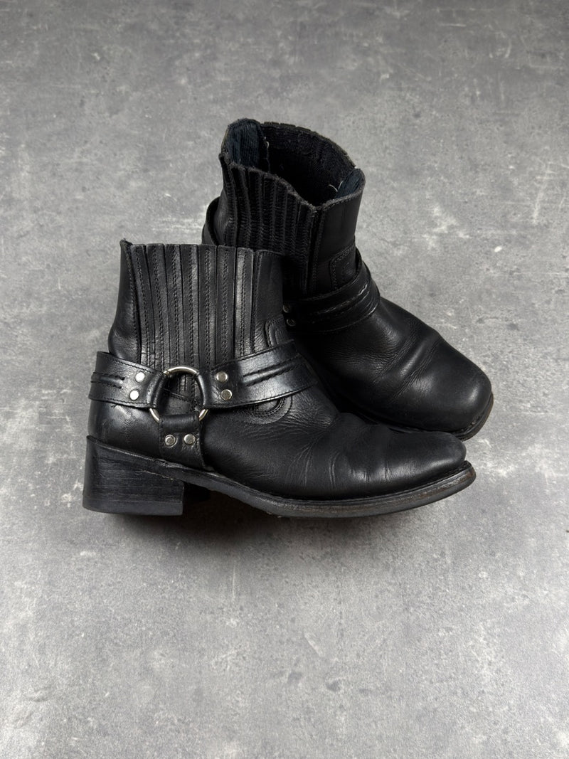 Harness Boot (EU:40 / US:7)