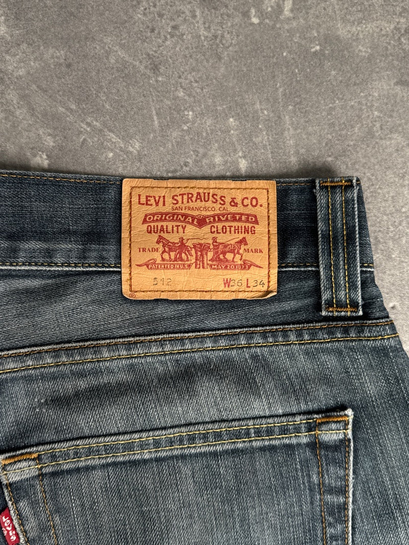 Levi's bootcut Jeans (W36/L36)
