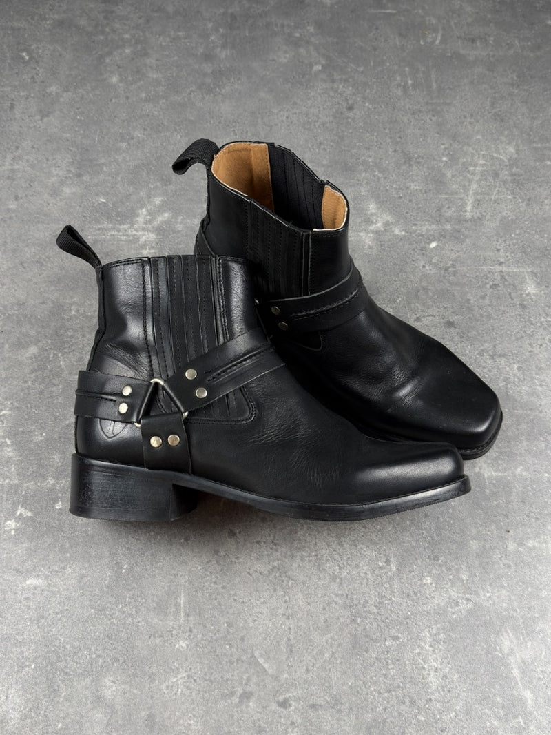 Harness Boot (EU:42 / US8.5)