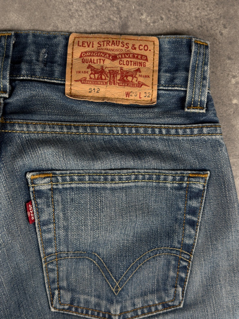 Levi's bootcut Jeans (W27/L32)